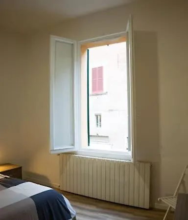 Lägenhet Casa Emilia Centro Storico *