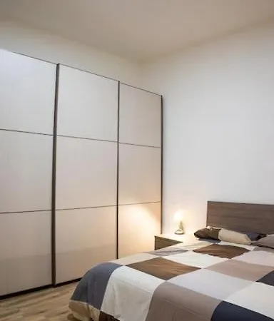 Lägenhet Casa Emilia Centro Storico